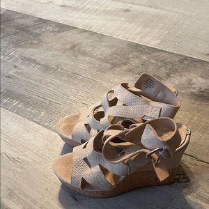 Guess Cream Wedge Sandals